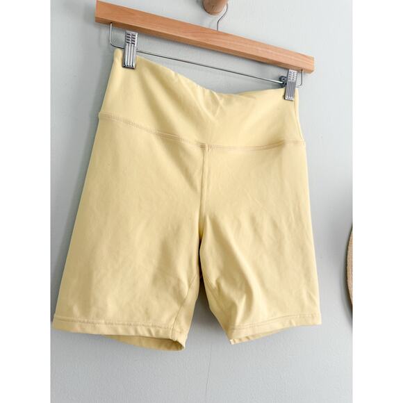 LAHANA Active | Archer Biker Short in Butter Yellow | Sz S - Picture 2 of 7